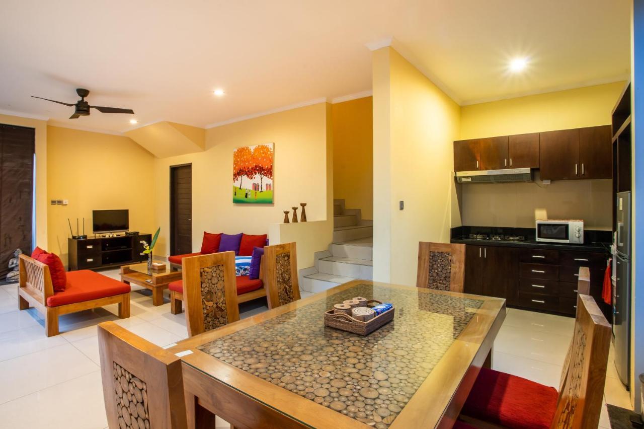 Villa Nadya Seminyak Esterno foto