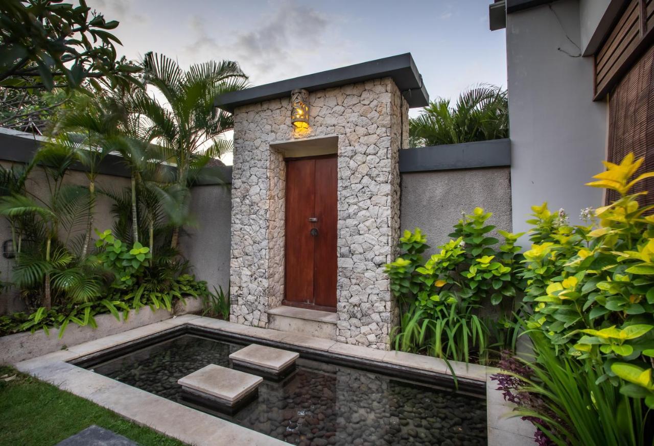 Villa Nadya Seminyak Esterno foto