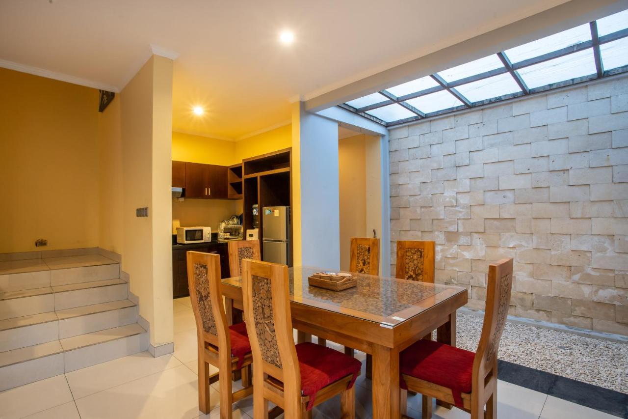 Villa Nadya Seminyak Esterno foto
