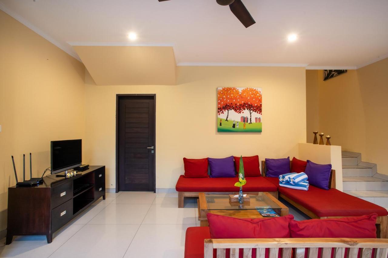 Villa Nadya Seminyak Esterno foto